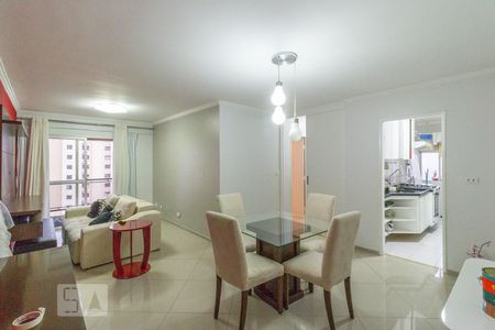 Apartamento à venda com 63m², 2 quartos e 1 vagaSala De Jantar