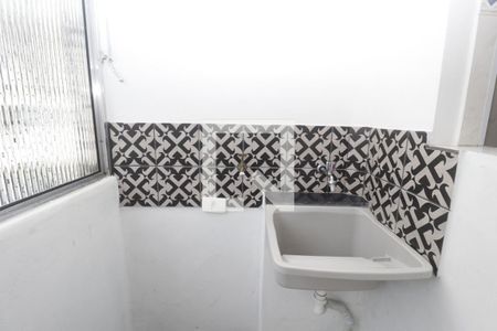 Apartamento à venda com 80m², 2 quartos e sem vagaÁrea de Serviço