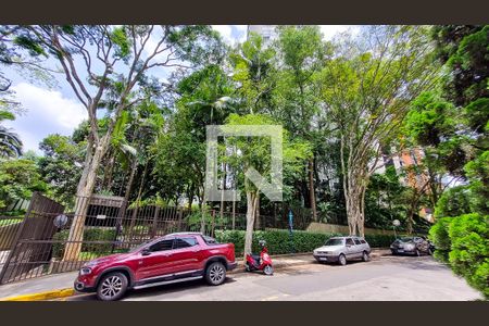 Apartamento para alugar com 300m², 4 quartos e 3 vagasFachada