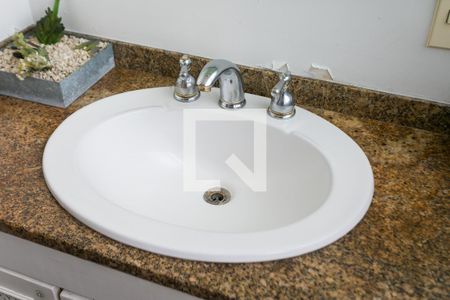 Apartamento para alugar com 300m², 4 quartos e 3 vagasBanheiro da Suíte 4