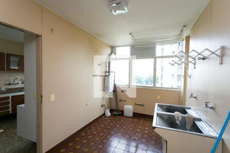 Apartamento para alugar com 300m², 4 quartos e 3 vagasÁrea de Serviço