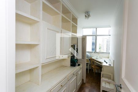 Apartamento para alugar com 300m², 4 quartos e 3 vagasEscritório