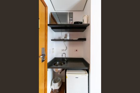 Cozinha - sala de kitnet/studio para alugar com 1 quarto, 30m² em Paraíso, São Paulo