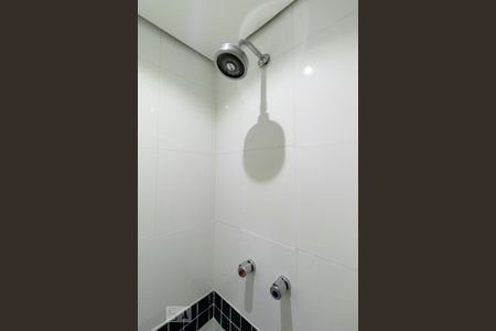 Studio para alugar com 30m², 1 quarto e 1 vaga Studio para alugar com 30m², 1 quarto e 1 vagaBanheiro