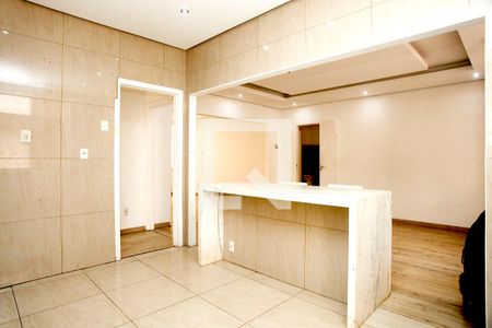 Cozinha de casa à venda com 4 quartos, 250m² em São João, Porto Alegre