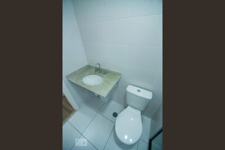 Apartamento para alugar com 73m², 3 quartos e 2 vagas Apartamento para alugar com 73m², 3 quartos e 2 vagasBanheiro da Suíte