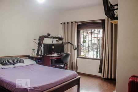 Suíte Solteiro de casa à venda com 4 quartos, 300m² em Vila Oratório, São Paulo