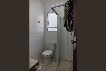 Casa à venda com 102m², 2 quartos e 2 vagasBanheiro