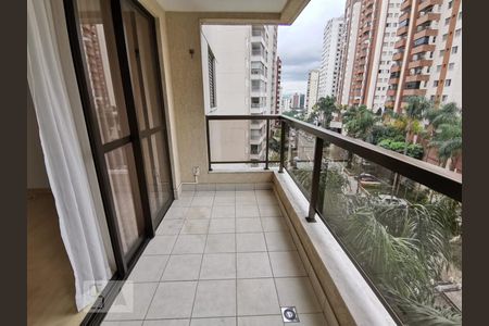 Varanda de apartamento à venda com 3 quartos, 103m² em Vila Suzana, São Paulo