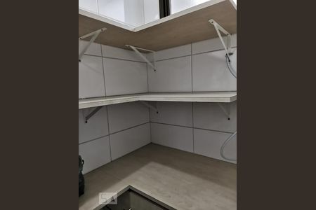 Dispensa de apartamento à venda com 3 quartos, 103m² em Vila Suzana, São Paulo
