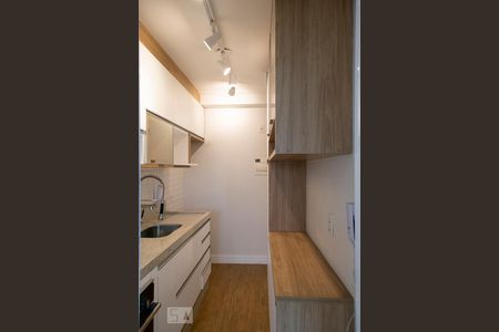 Apartamento à venda com 80m², 2 quartos e 2 vagasCOZINHA