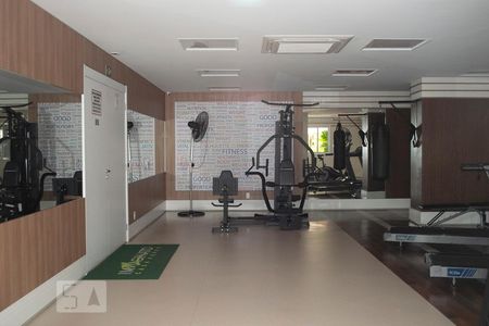 Apartamento à venda com 80m², 2 quartos e 2 vagasACADEMIA