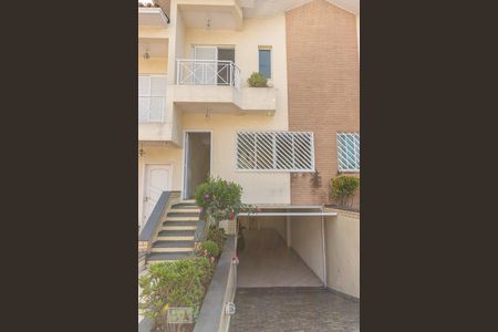 Casa de condomínio à venda com 155m², 3 quartos e 4 vagasFachada 