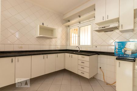 Casa de condomínio à venda com 155m², 3 quartos e 4 vagasCozinha