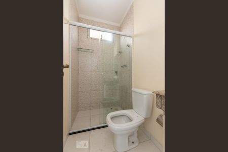 Casa de condomínio à venda com 155m², 3 quartos e 4 vagasBanheiro suíte 