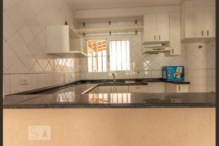 Casa de condomínio à venda com 155m², 3 quartos e 4 vagasCozinha