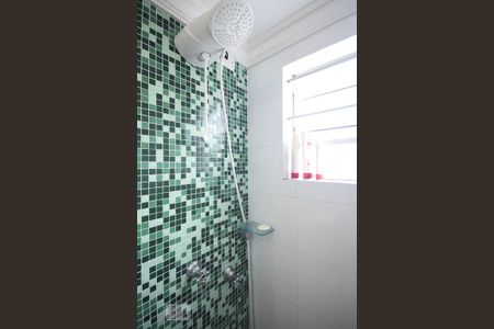 Detalhe do Banheiro de apartamento para alugar com 2 quartos, 49m² em Jardim Ampliação, São Paulo