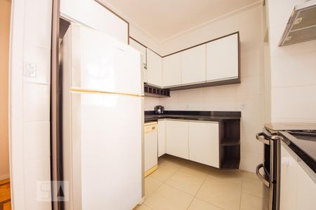 Apartamento para alugar com 96m², 3 quartos e 1 vaga Apartamento para alugar com 96m², 3 quartos e 1 vagaCozinha