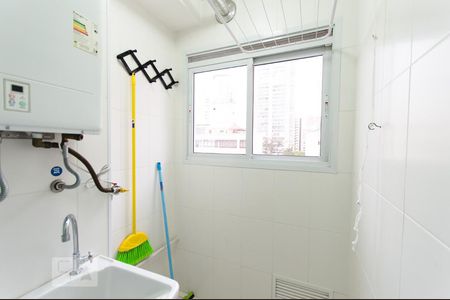 Apartamento para alugar com 55m², 2 quartos e 1 vagaÁrea de Serviço