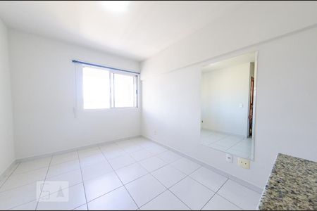 Sala de apartamento à venda com 1 quarto, 40m² em Coração Eucarístico, Belo Horizonte