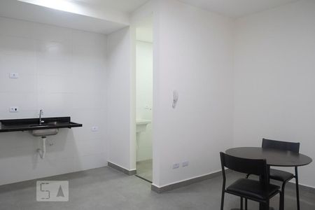 SALA de kitnet/studio para alugar com 1 quarto, 30m² em Parque Peruche, São Paulo