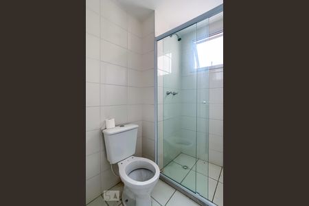 Apartamento à venda com 47m², 2 quartos e 1 vaga Apartamento à venda com 47m², 2 quartos e 1 vagaBanheiro