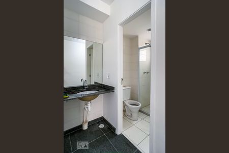 Apartamento à venda com 47m², 2 quartos e 1 vaga Apartamento à venda com 47m², 2 quartos e 1 vagaBanheiro