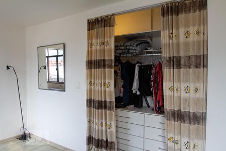 Apartamento para alugar com 60m², 1 quarto e 1 vagaQuarto - Suíte