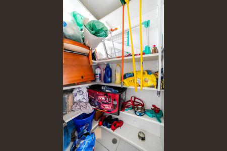 Apartamento à venda com 70m², 3 quartos e 2 vagasDispensa