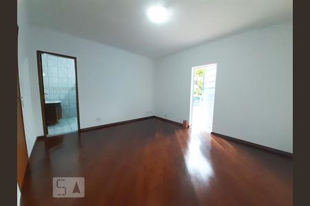 Suíte de casa para alugar com 3 quartos, 290m² em Taboão, São Bernardo do Campo