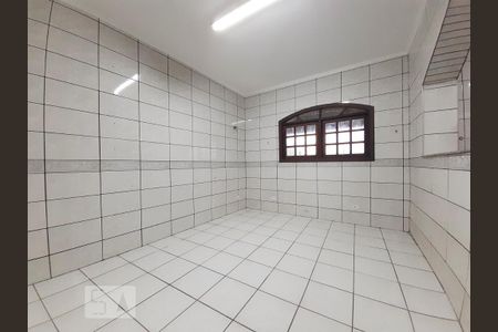 Casa para alugar com 290m², 3 quartos e 2 vagasCozinha