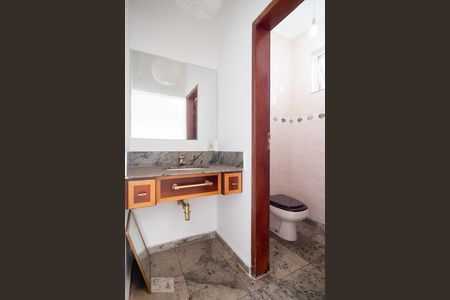 Casa à venda com 216m², 1 quarto e 2 vagasLavabo Sala 1° Andar