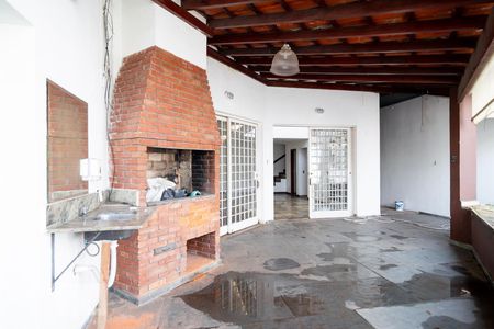 Casa à venda com 216m², 1 quarto e 2 vagasÁrea Externa