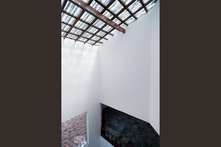 Casa à venda com 216m², 1 quarto e 2 vagasVista 2°