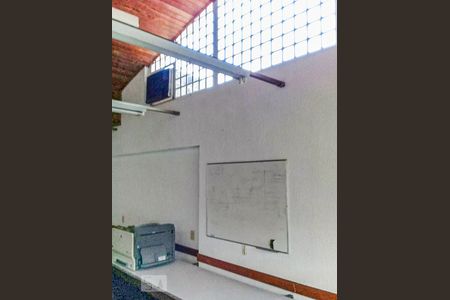 Casa para alugar com 330m², 2 quartos e 6 vagas Casa para alugar com 330m², 2 quartos e 6 vagasQuarto