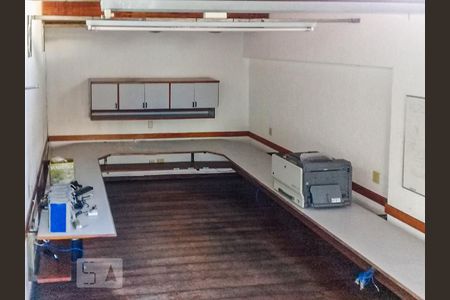 Casa para alugar com 330m², 2 quartos e 6 vagas Casa para alugar com 330m², 2 quartos e 6 vagasQuarto