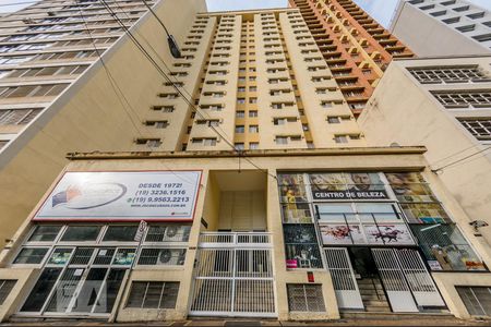 Apartamento à venda com 57m², 1 quarto e sem vaga Apartamento à venda com 57m², 1 quarto e sem vagaFachada do Prédio