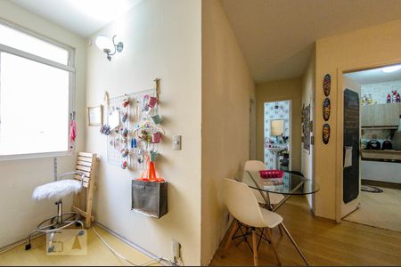 Apartamento à venda com 57m², 1 quarto e sem vaga Apartamento à venda com 57m², 1 quarto e sem vagaSala