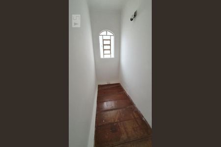 Corredor de casa para alugar com 1 quarto, 60m² em Vila Ipojuca, São Paulo