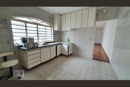 Cozinha de casa para alugar com 1 quarto, 60m² em Vila Ipojuca, São Paulo
