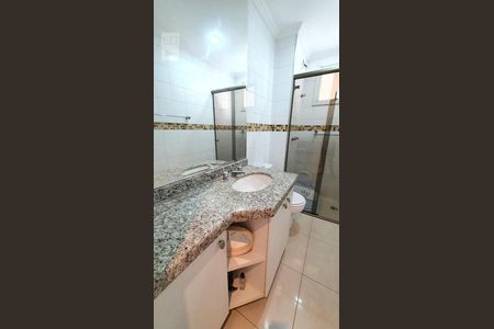 Apartamento para alugar com 132m², 3 quartos e 2 vagasBanheiro Corredor