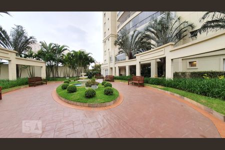 Apartamento para alugar com 132m², 3 quartos e 2 vagasEntrada