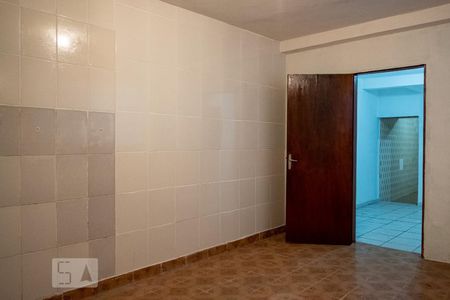 Quarto de casa para alugar com 1 quarto, 50m² em Jardim Ângela (zona Leste), São Paulo