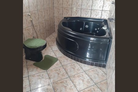 Casa à venda com 198m², 3 quartos e sem vagaBanheiro - Suíte 