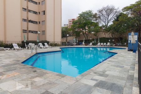 Apartamento à venda com 68m², 3 quartos e 1 vaga Apartamento à venda com 68m², 3 quartos e 1 vagaPiscina - Condomínio