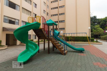 Apartamento à venda com 68m², 3 quartos e 1 vaga Apartamento à venda com 68m², 3 quartos e 1 vagaPlayground - Condomínio