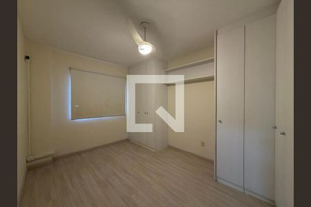 Quarto  de apartamento para alugar com 2 quartos, 78m² em Taquara, Rio de Janeiro