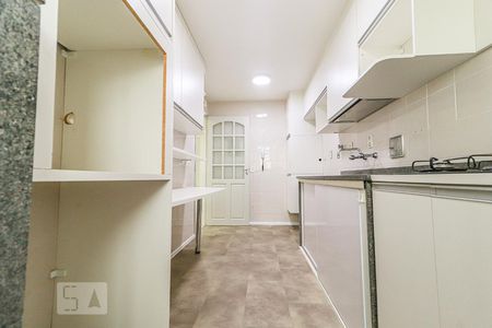 Apartamento à venda com 78m², 2 quartos e 1 vagaCozinha