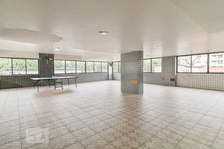 Apartamento à venda com 78m², 2 quartos e 1 vagaSalão de Festas