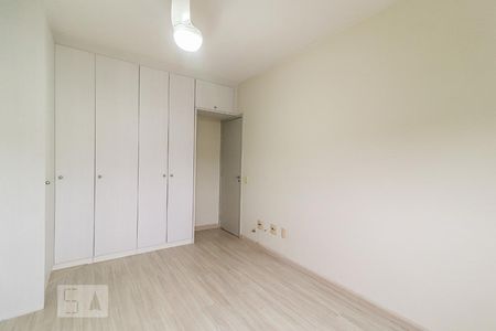 Apartamento à venda com 78m², 2 quartos e 1 vagaQuarto 2